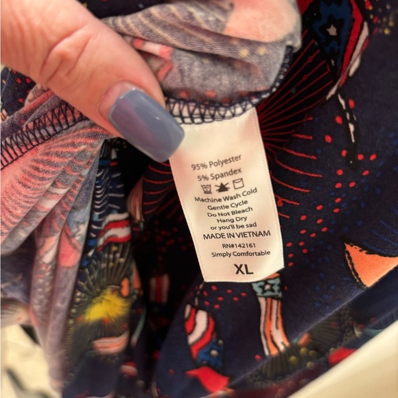 Lularoe Irma - Picture 3 of 5